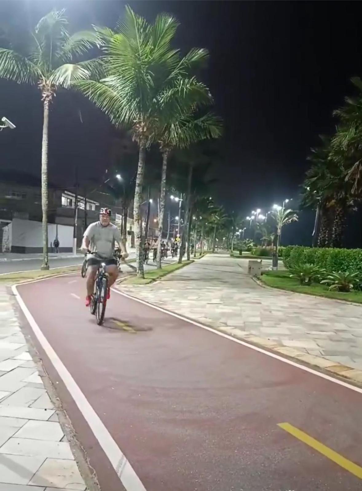Novo Apto Canto Do Forte, Rua Praia Vista Montanha, Com Wi Fi, Homebeach10, 01 Vaga De Garagem, Melhores Restaurantes Ao Lado Praia Grande (Santos) Exterior foto